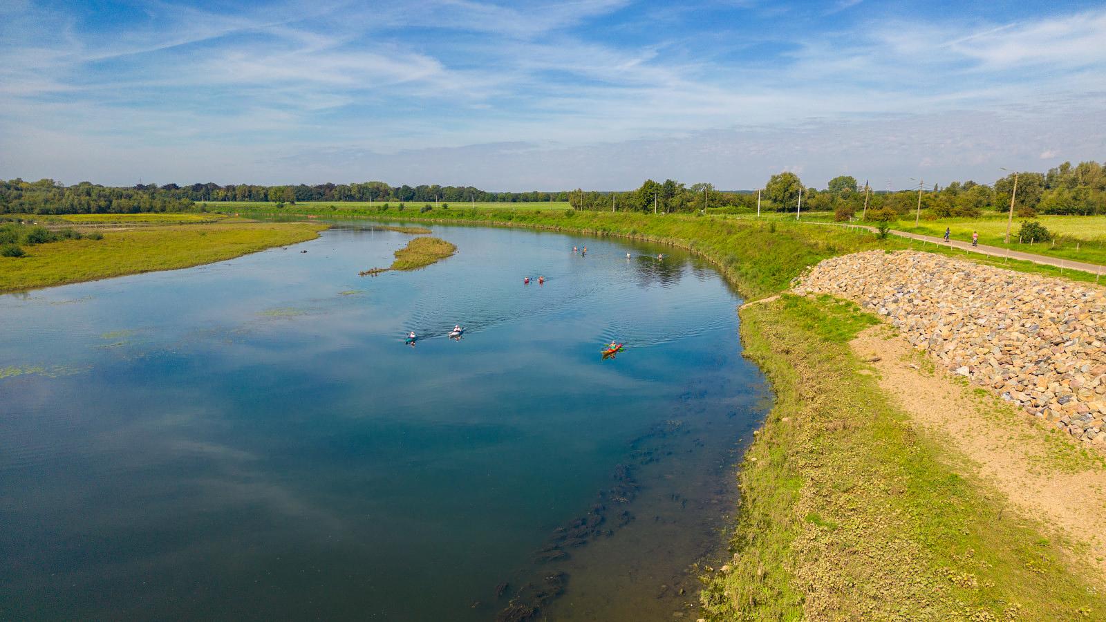 Luchtfoto kajakken op de Maas © AusilioPhotography